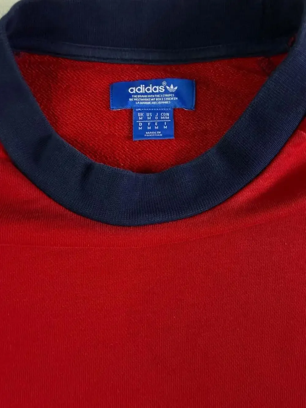 Vintage Adidas Originals Trefoil Colorblock 3 Stripe Crewneck Sweatshirt M